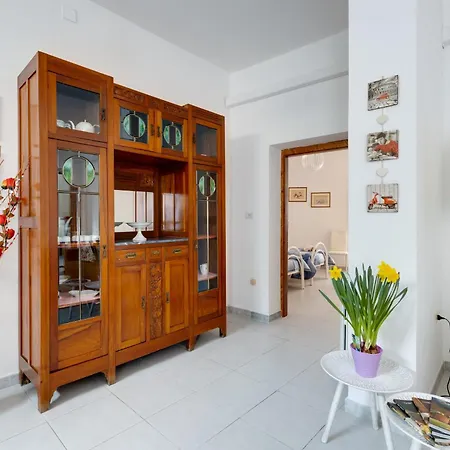 Casa Miriam Apartment *
