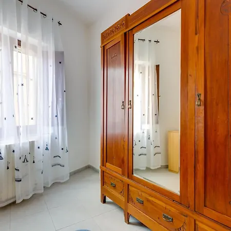 Casa Miriam Apartment *